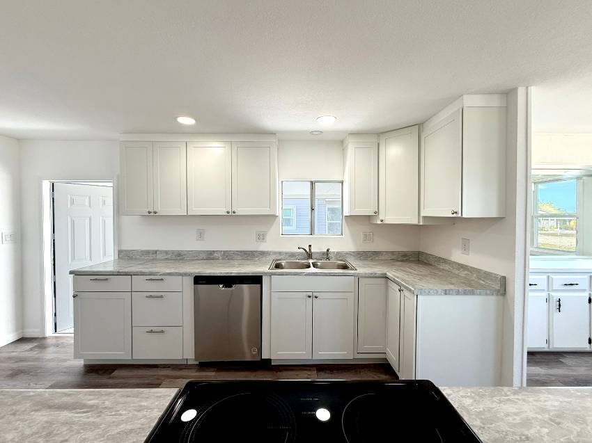 27 Harvest St a Bradenton, FL Mobile or Manufactured Home for Sale